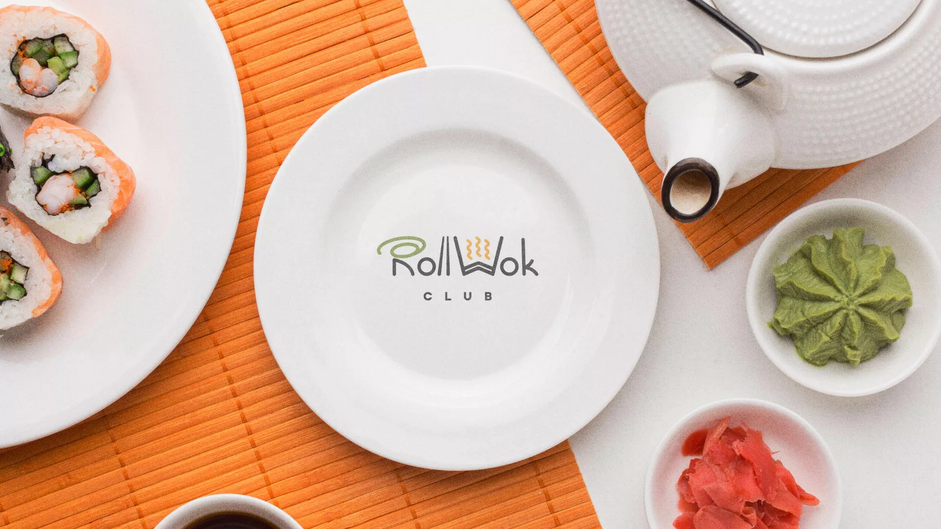Разработка логотипа и фирменного стиля в Гороховце для суши-бара «Roll Wok Club» Разработка логотипа и фирменного стиля в Гороховце для суши-бара «Roll Wok Club»
